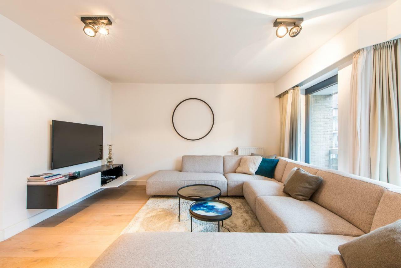 Ruim En Modern Appartement Te Knokke Nabij De Dijk Esterno foto